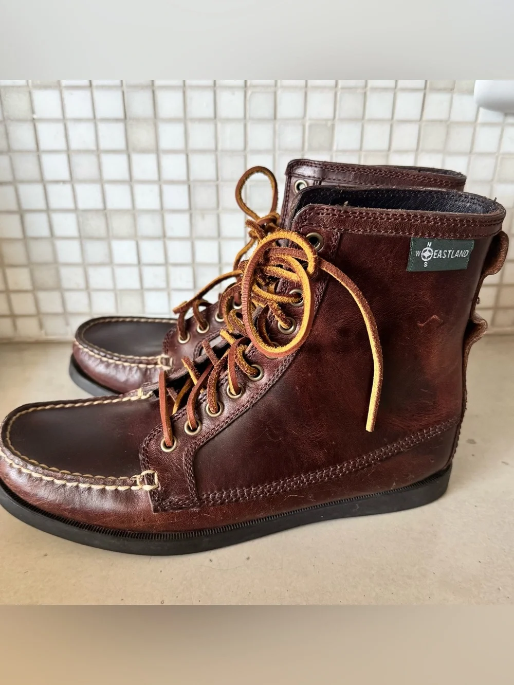 Eastland Vintage Seneca Leather Boots High Laces Women’s 7.5 Dark Brown Preppy